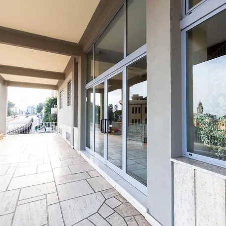 Panoramic Sea View *